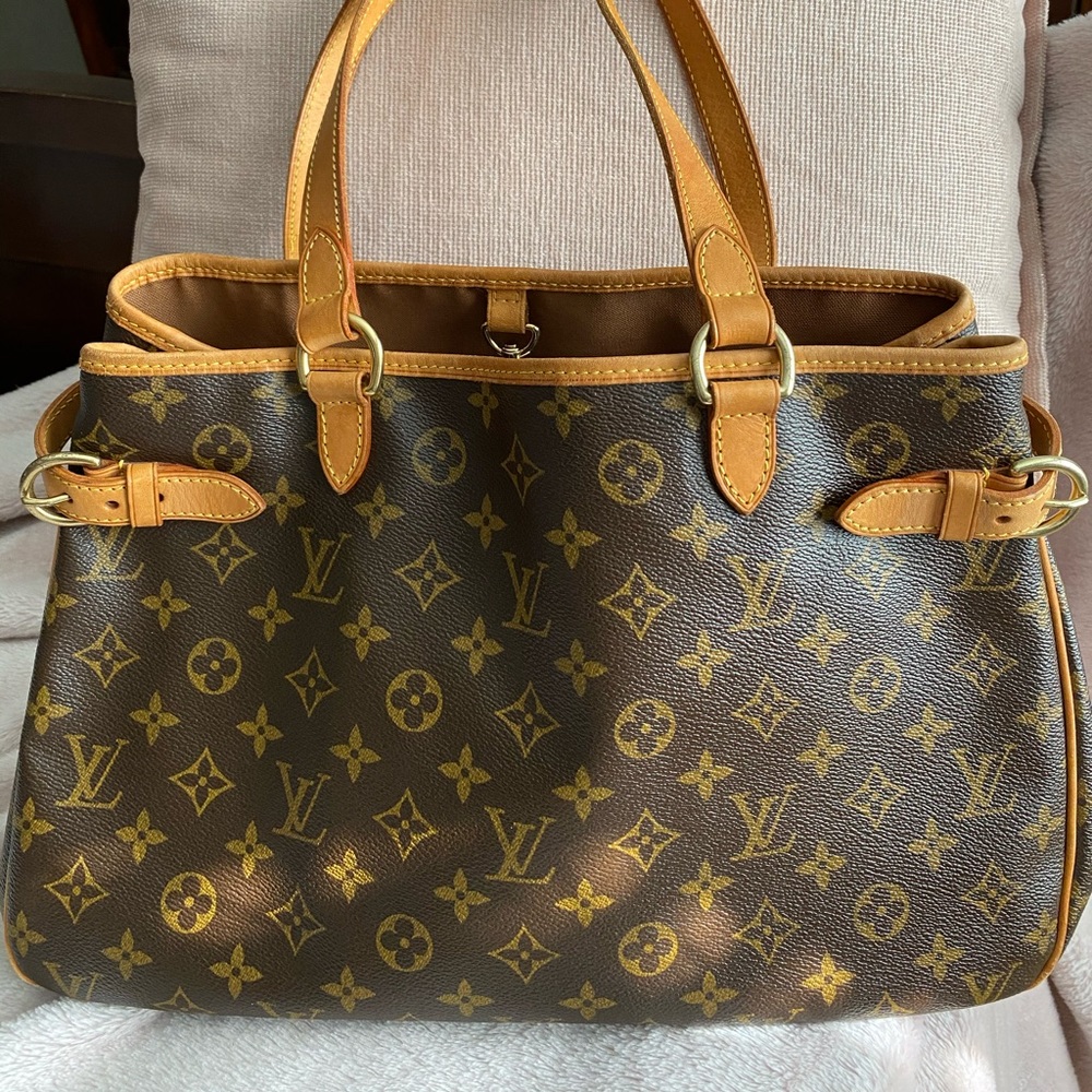 Authentic Louis Vuitton Horizontal Batignolles